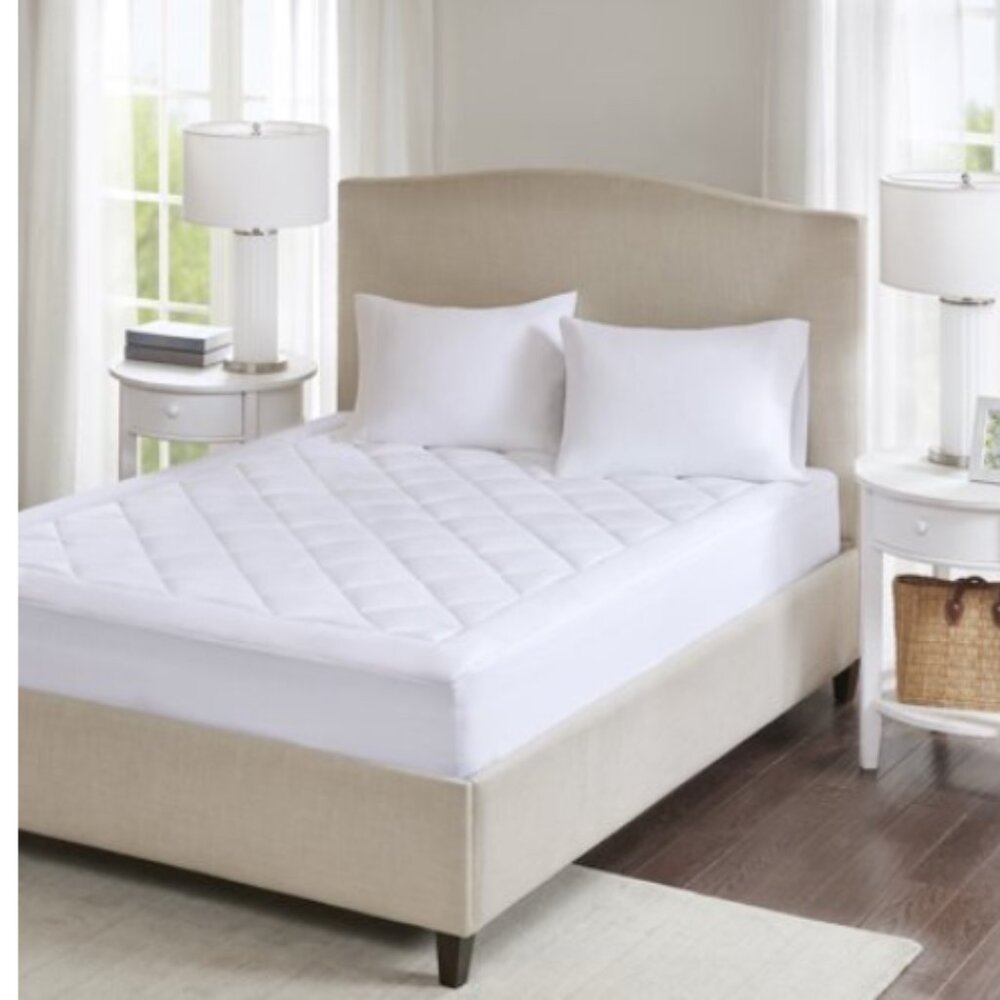 Harmony Plush Deep Pocket Waterproof Polyester Queen Mattress Pad